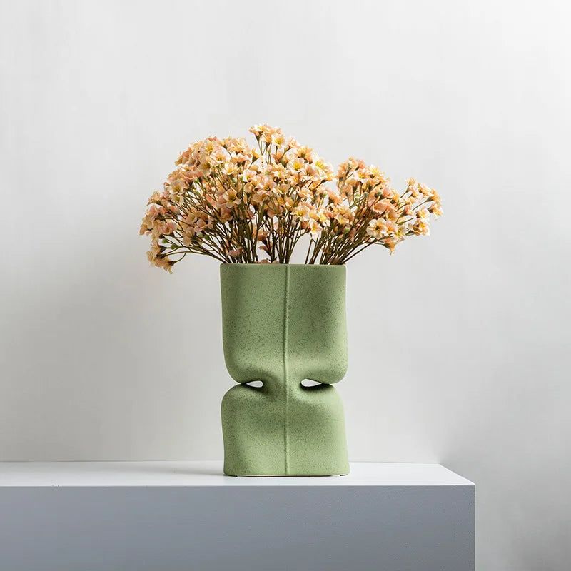 Green Ceramic Vase Abstract Hollow Flat Flower Vase Ceramic Handicraft Flower Vase Terrarium Home Decoration Accessories